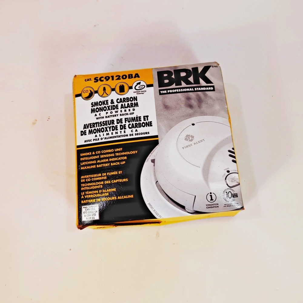 First Alert Smoke & Carbon Monoxide Detector 120V with Battery Backup SC9120BA